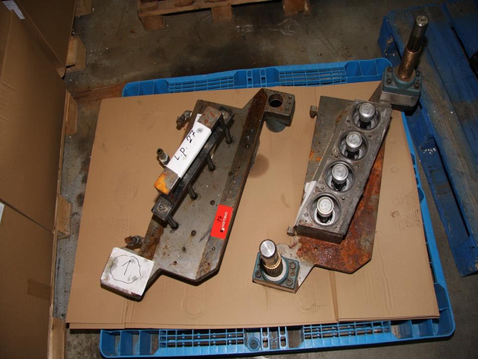 Plastic processing machines for plastic dishes-2